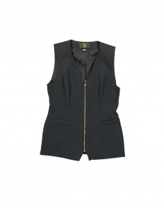 For you women's tailored vest
