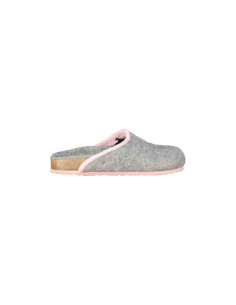 Vintage women's slippers