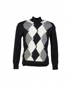 In Wear men's roll neck sweater