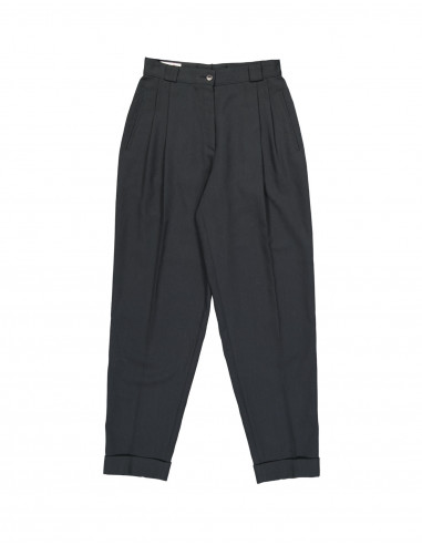 Happy women's pleated trousers