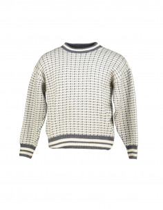 Momento men's crew neck sweater