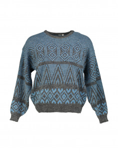 Vintage men's crew neck sweater