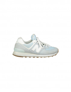 New Balance women's sneakers