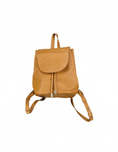 Everlane women's backpack