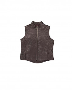 B.Young women's real leather vest