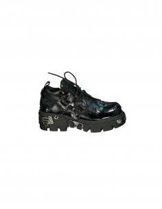 U Double women's flats