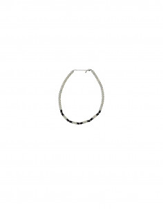 Vintage women's necklace