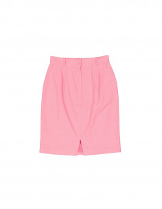 Mini skirts | Fashionable style accents | Think2